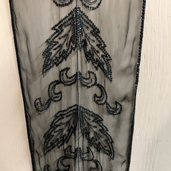 All that glitter sequence embellish scarf - Picture 4 of 4